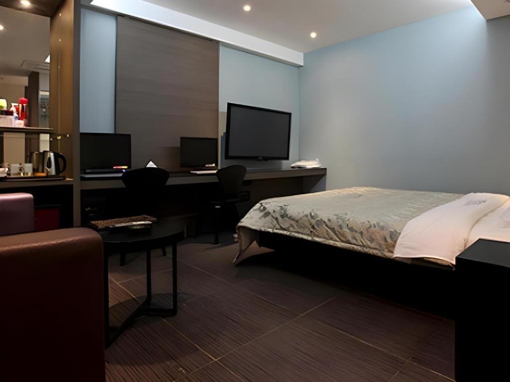 Hotel Cinema Seoul Exterior photo
